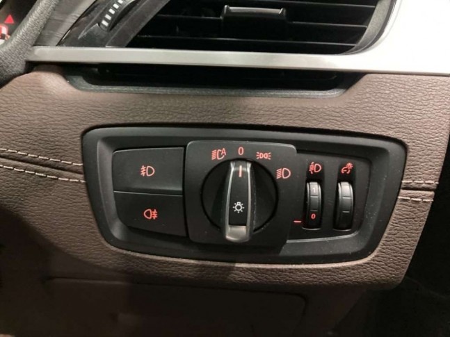 BMW X1 sDrive 18i xLine 2019