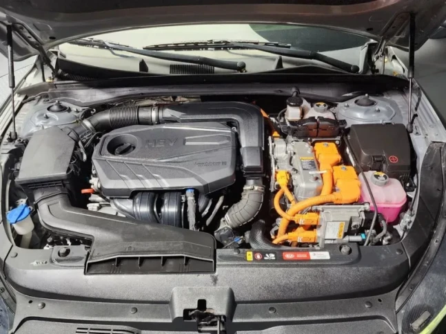 KIA K5 2.0 GDi HEV AT 2WD Prestige 2020
