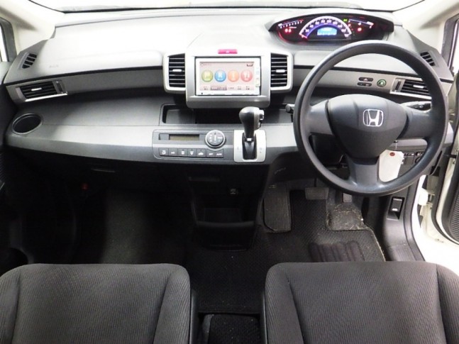 Honda Freed 1.5 G Just Selection 7 Seater 2010