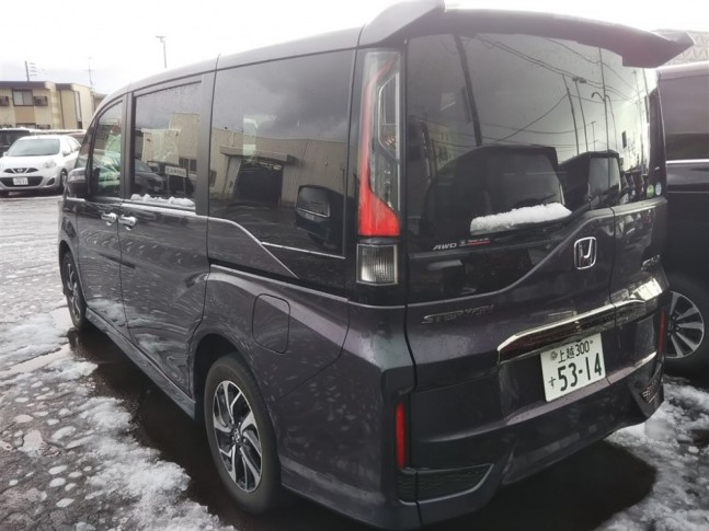 Honda Stepwgn 1.5 Spada Cool Spirit H. Sens 7 Seater 2020