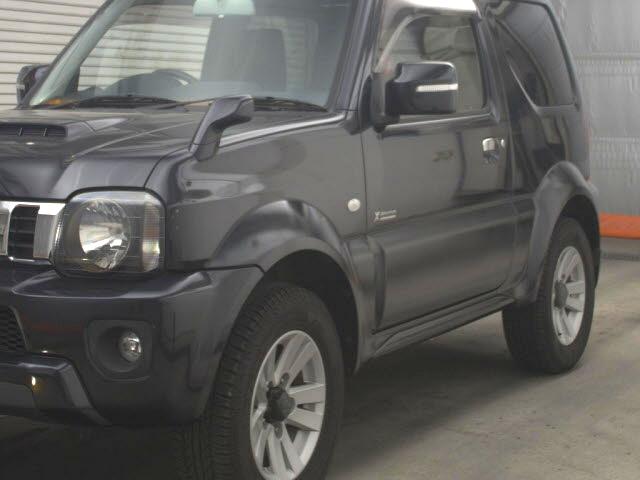 Suzuki Jimny Sierra 1.3 X Adventure 4WD 2013