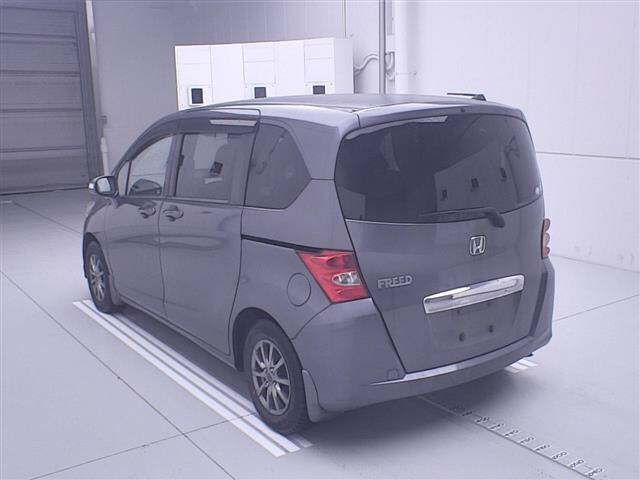Honda Freed 1.5 G Just Selection 7 Seater 2009