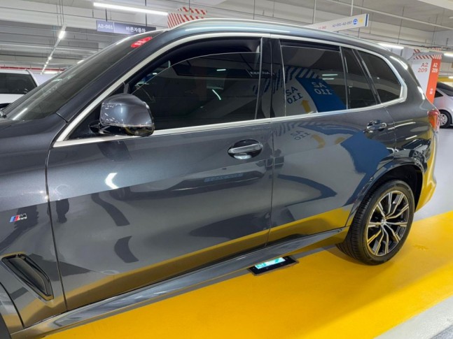 BMW X5 xDrive30d AT M Sport 4WD 2020