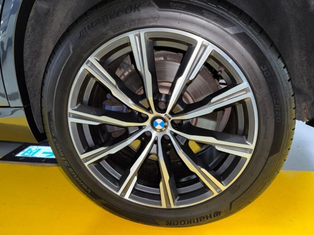 BMW X5 xDrive30d AT M Sport 4WD 2020