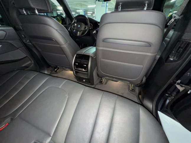 BMW X5 xDrive30d AT M Sport 4WD 2020