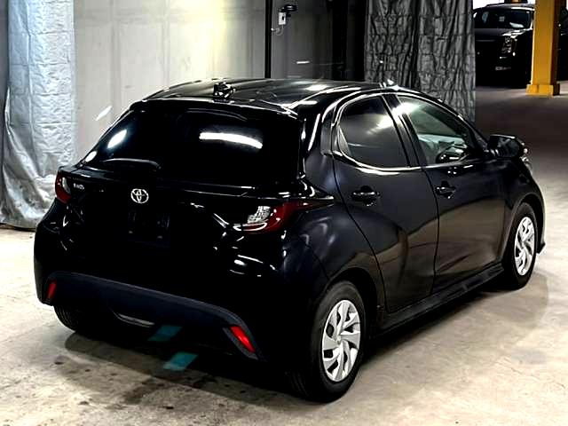 Toyota Yaris 1.0 X 2021