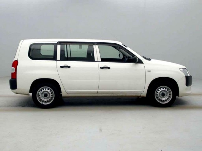 Toyota Probox 1.5 DX Comfort 4WD 2020