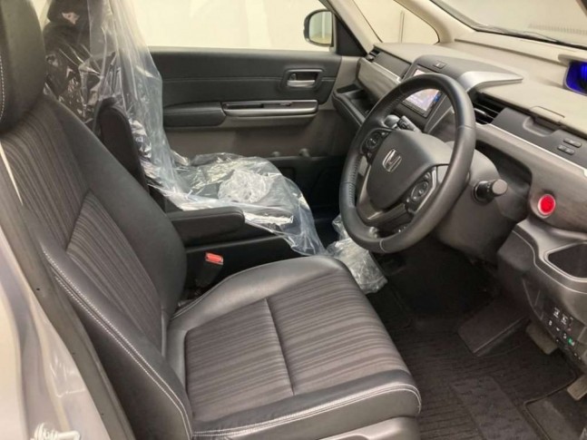 Honda Freed 1.5 G Honda Sensing 2016
