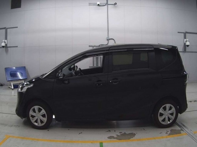 Toyota Sienta 1.5 G 2020