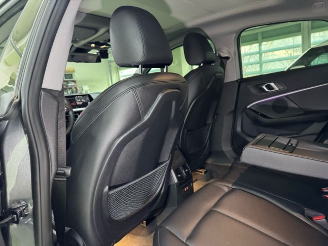 BMW 2-Series 220i AT Advantage 2021