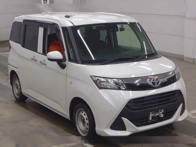 Toyota Tank 1.0 X S 4WD 2019