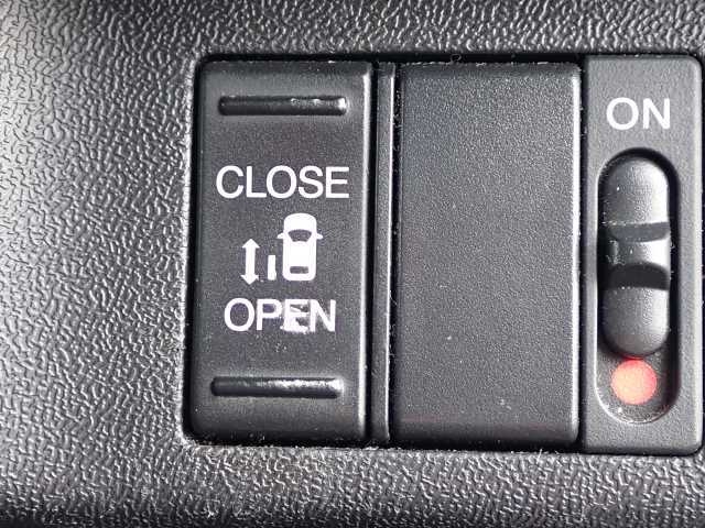 Honda Stepwgn 1.5 G 2016