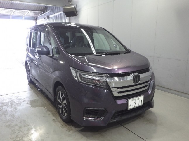 Honda Stepwgn 1.5 Spada Honda Sensing 7 seater 2020