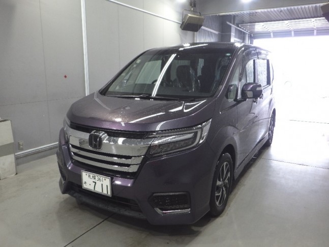 Honda Stepwgn 1.5 Spada Honda Sensing 7 seater 2020