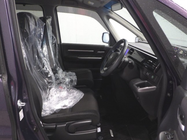 Honda Stepwgn 1.5 Spada Honda Sensing 7 seater 2020