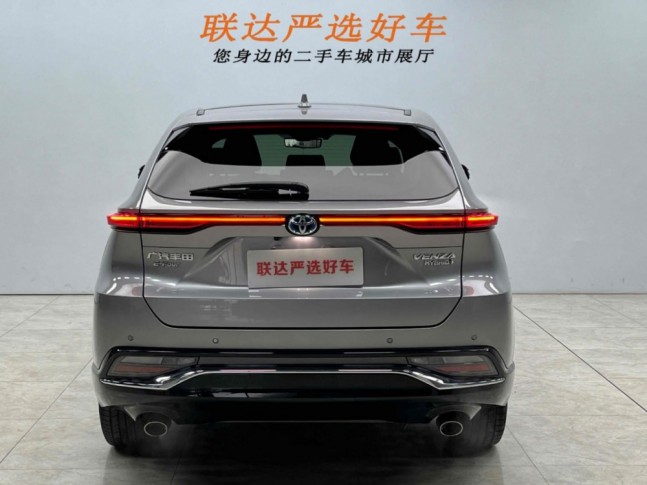 Toyota Venza 2.5 Hybrid CVT 4WD Premium 2022