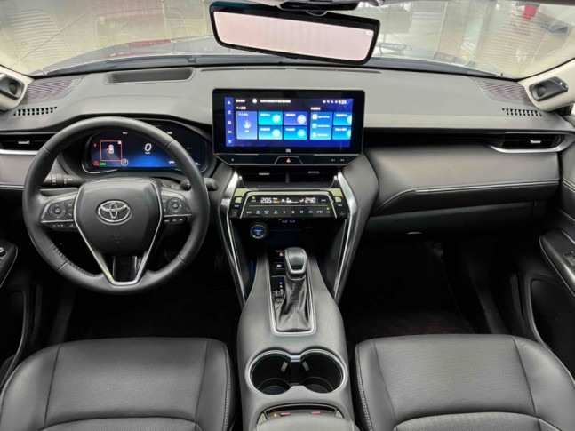 Toyota Venza 2.5 Hybrid CVT 4WD Premium 2022