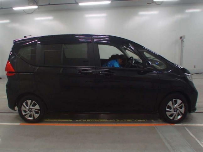 Honda Freed 1.5 G Honda Sensing 6 Seater 2021