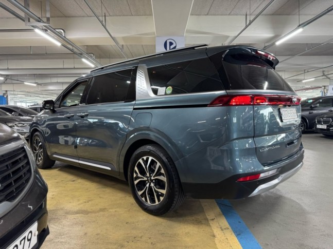 KIA Carnival 2.2 CRDi AT Noblesse 9 seats 2020