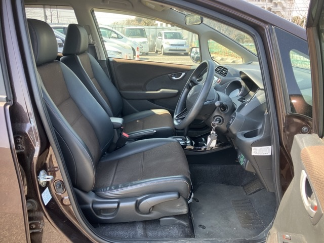 Honda Fit Shuttle 1.5 15X 2012