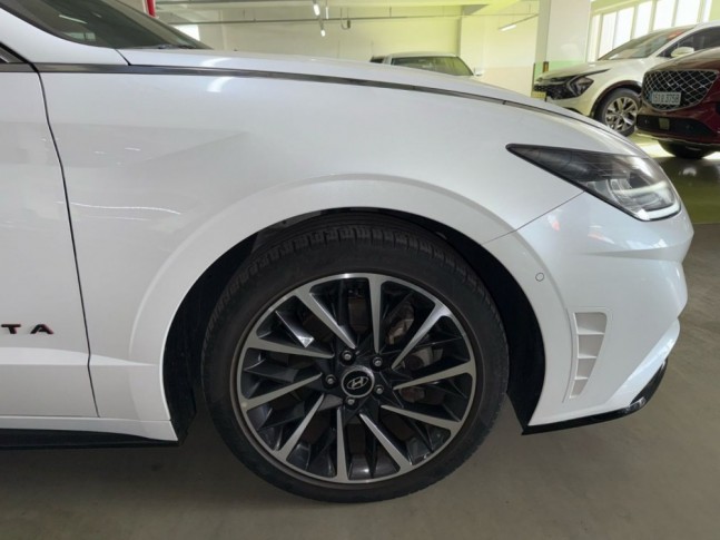 Hyundai Sonata 1.6 T-GDi AT Premium Plus 2022