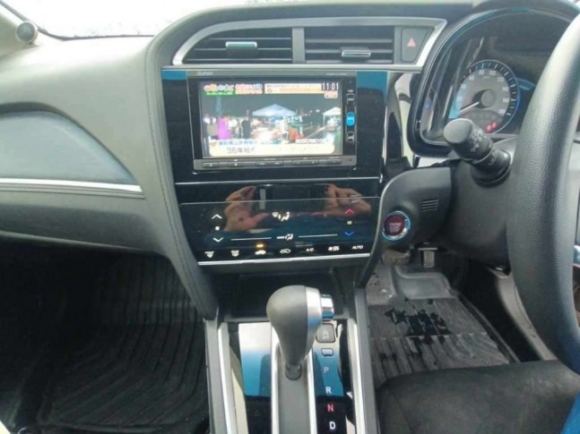 Honda Shuttle 1.5 G 2016