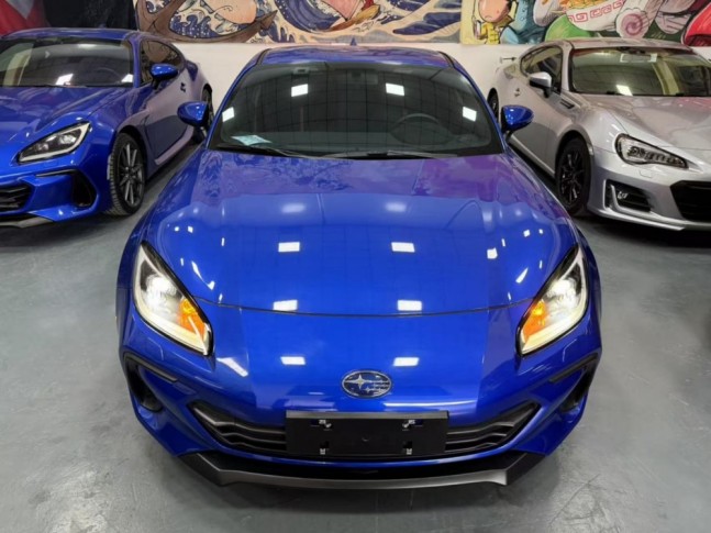 Subaru BRZ 2.4L MT 2022