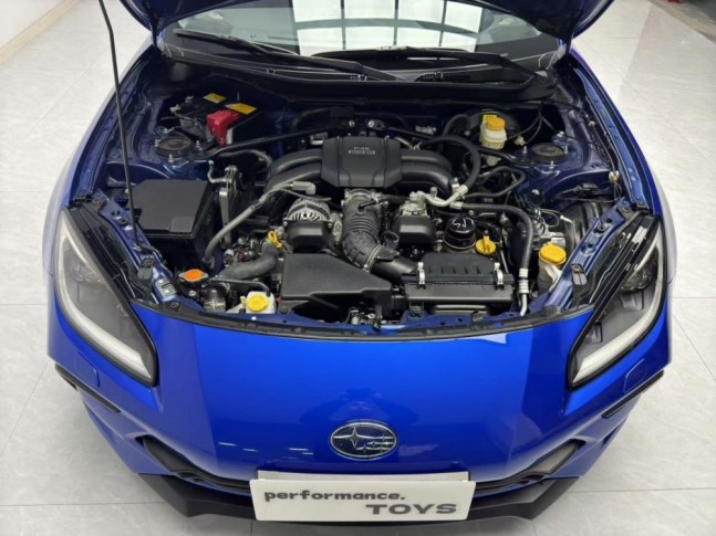 Subaru BRZ 2.4L MT 2022