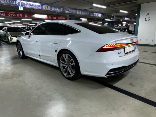 Audi A7 3.0 55 TFSI quattro S tronic Premium 2020