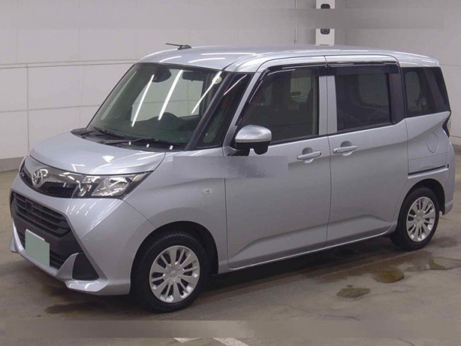 Toyota Tank 1.0 X S 4WD 2018