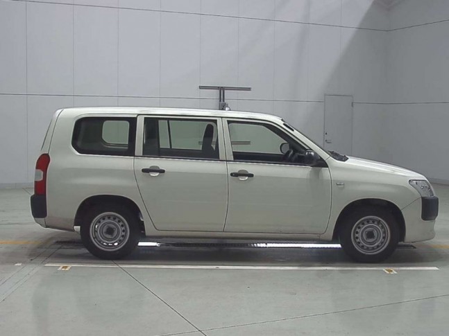 Toyota Probox 1.3 DX Comfort 2021