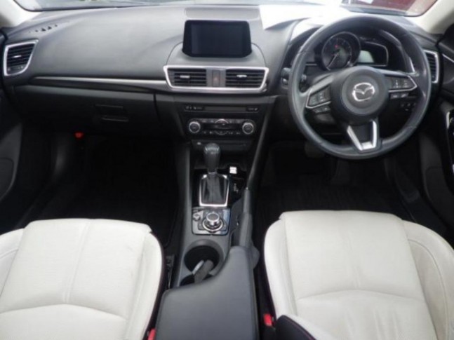 Mazda Axela 1.5 15S L Package 2018