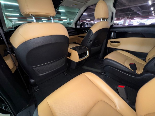 KIA Carnival 2.2 CRDi AT Prestige 8 мест 2021