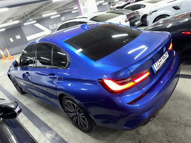 BMW 3-Series 320e AT M Sport 2022