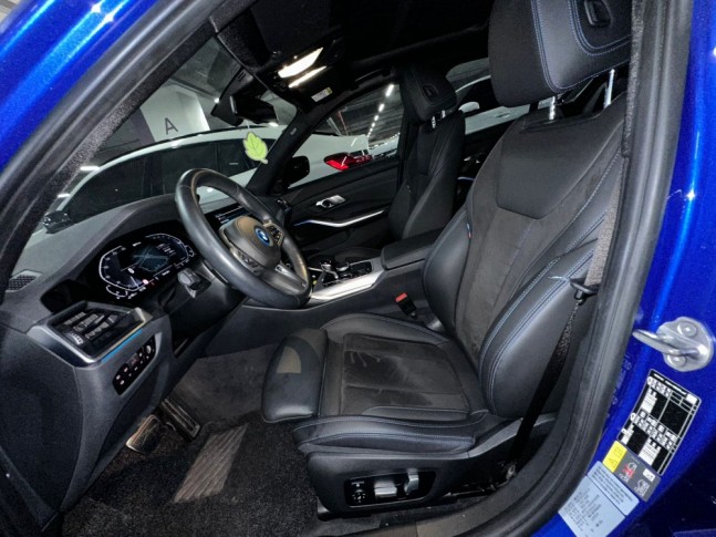 BMW 3-Series 320e AT M Sport 2022