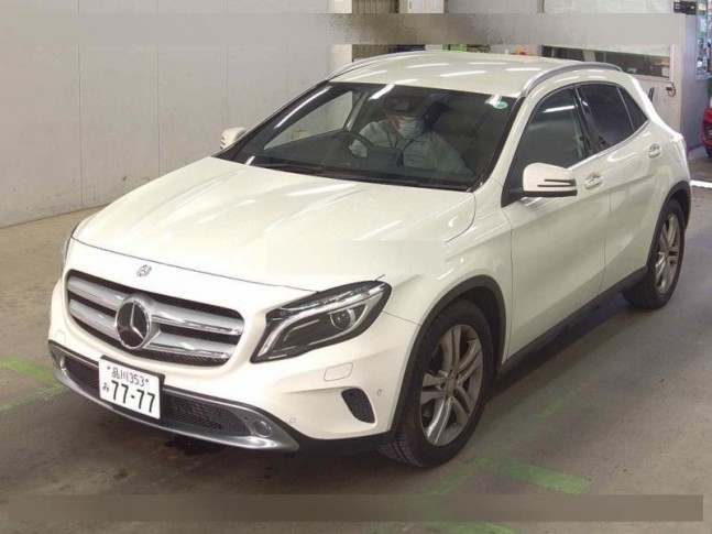 Mercedes-Benz GLA-Class GLA 180 2016