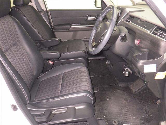 Honda Freed+ 1.5 G Honda Sensing 2016