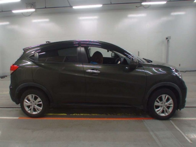 Honda Vezel 1.5 X Honda Sensing 2016