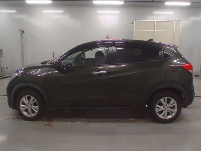 Honda Vezel 1.5 X Honda Sensing 2016