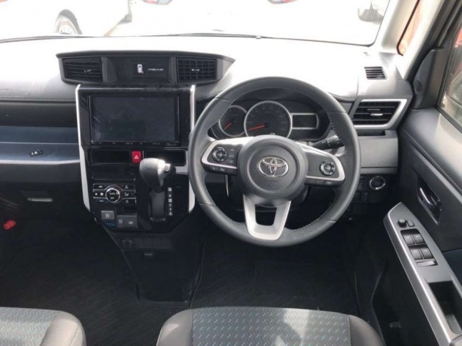 Toyota Roomy 1.0 Custom G 2022