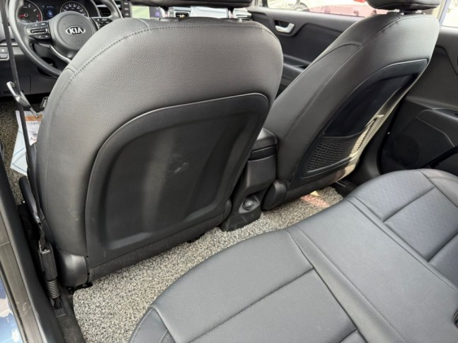 KIA Stonic 1.4 MPi AT 2WD Trendy 2018
