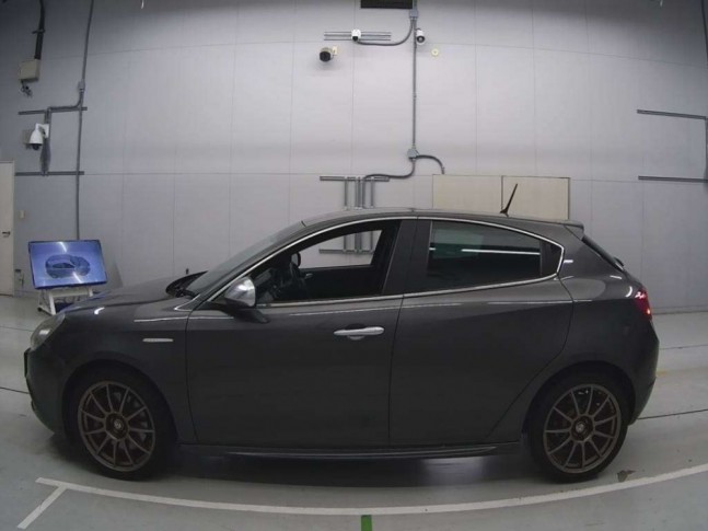 Alfa Romeo Giulietta 1.4 Competizione 2012