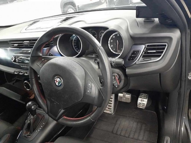 Alfa Romeo Giulietta 1.4 Competizione 2012
