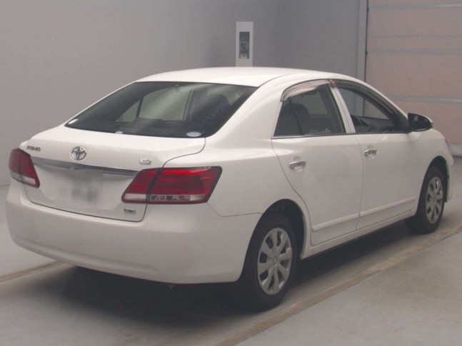 Toyota Premio 1.8 X 2019