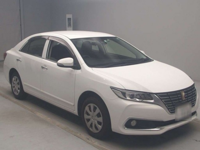 Toyota Premio 1.8 X 2019