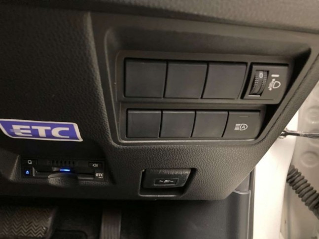 Toyota Yaris 1.0 G Led 2021