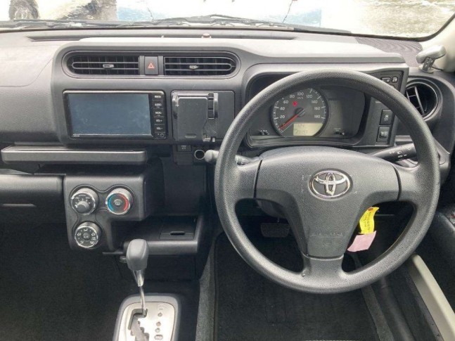Toyota Probox 1.5 F 2021