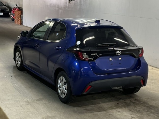 Toyota Yaris 1.0 X 2021