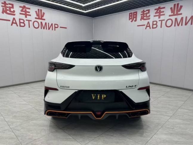Changan UNI-T 1.5 AMT Premium Sport 2022