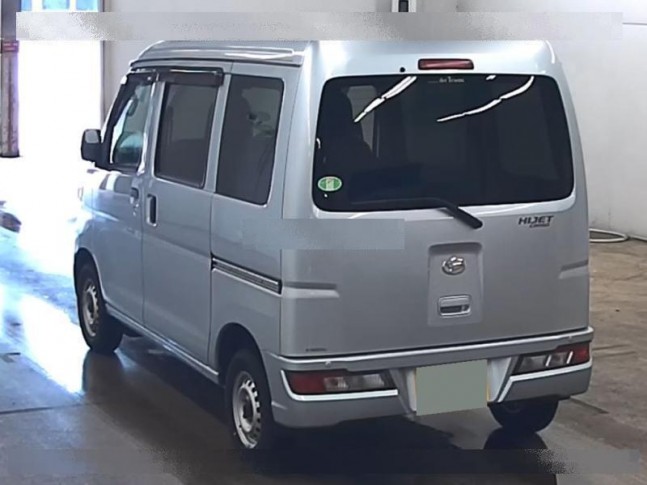 Daihatsu Hijet Cargo 660 Deluxe SAIII High Roof 4WD 2021